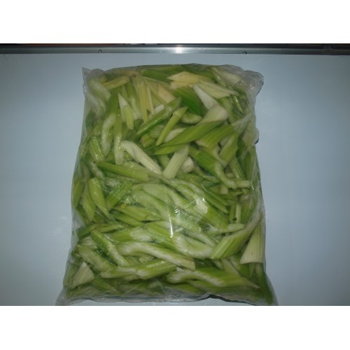 西芹斜切粗條